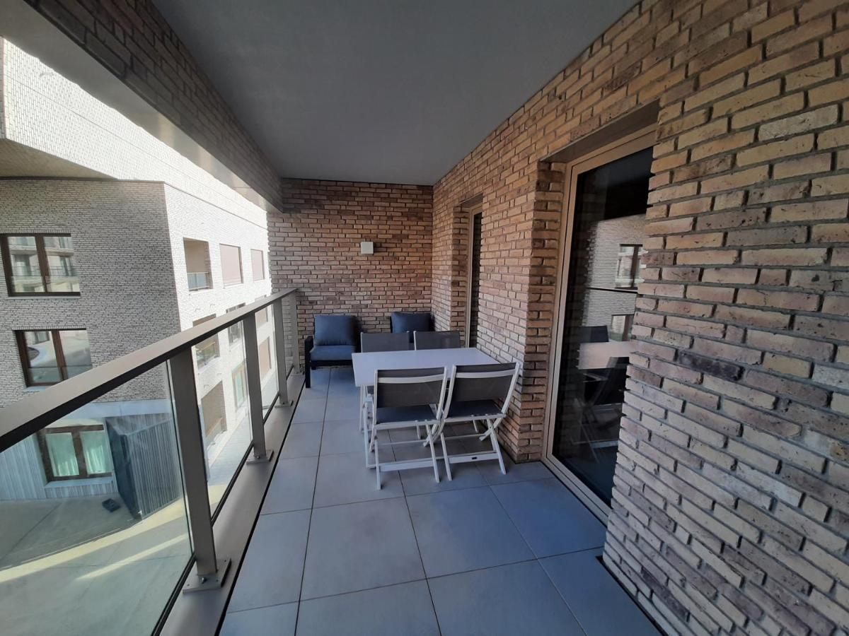 Bartine - Modern And Spacious Flat Near The Sea, Free Parking Space Ostende Exterior foto